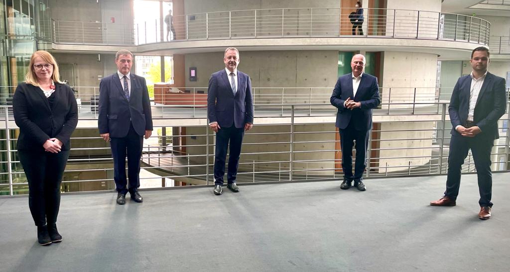 AGDM bei Sitzung des Unterausschusses für Auswärtige Kultur- und Bildungspolitik AGDM bei Sitzung des Unterausschusses für Auswärtige Kultur- und Bildungspolitik